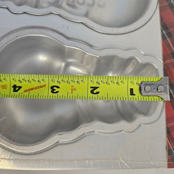 Wilton Nonstick Baking Tray Mini Snowman Cake Brownie Muffin Holiday Baking Pan - Picture 7 of 7